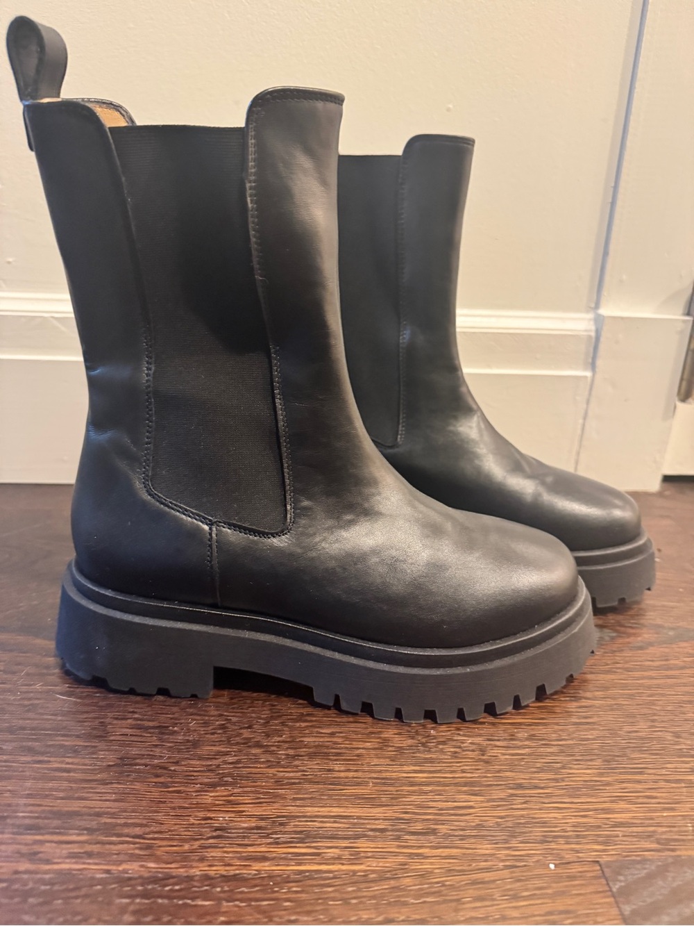 Banana Republic Black Leather Chelsea Lug Ankle Boots